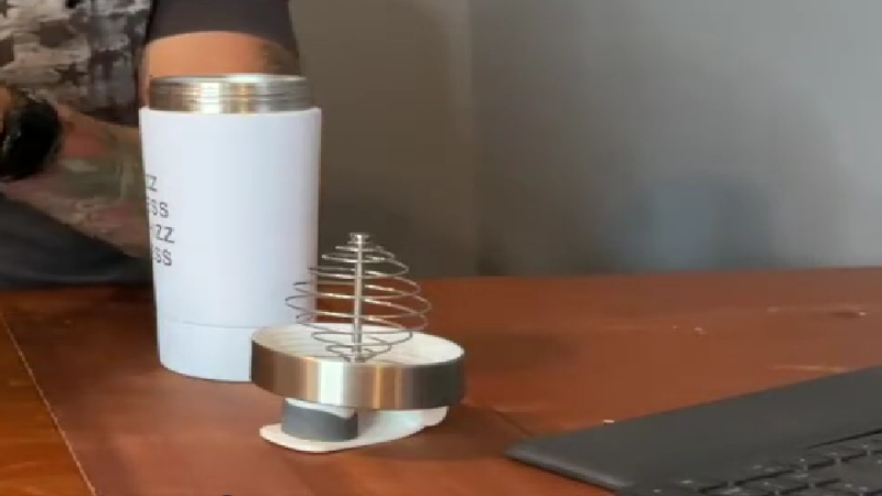 a shaker bottle