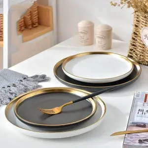 gold-dinner-plates