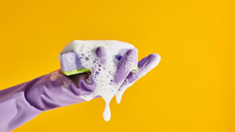 household cleaning gloves