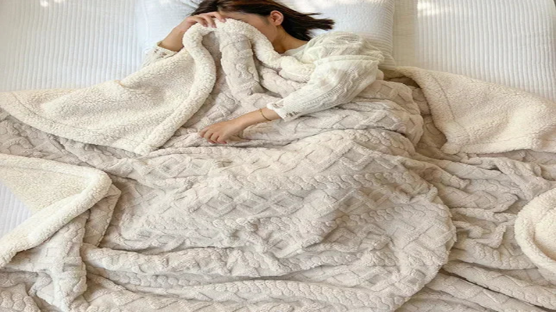 white coral fleece blanket